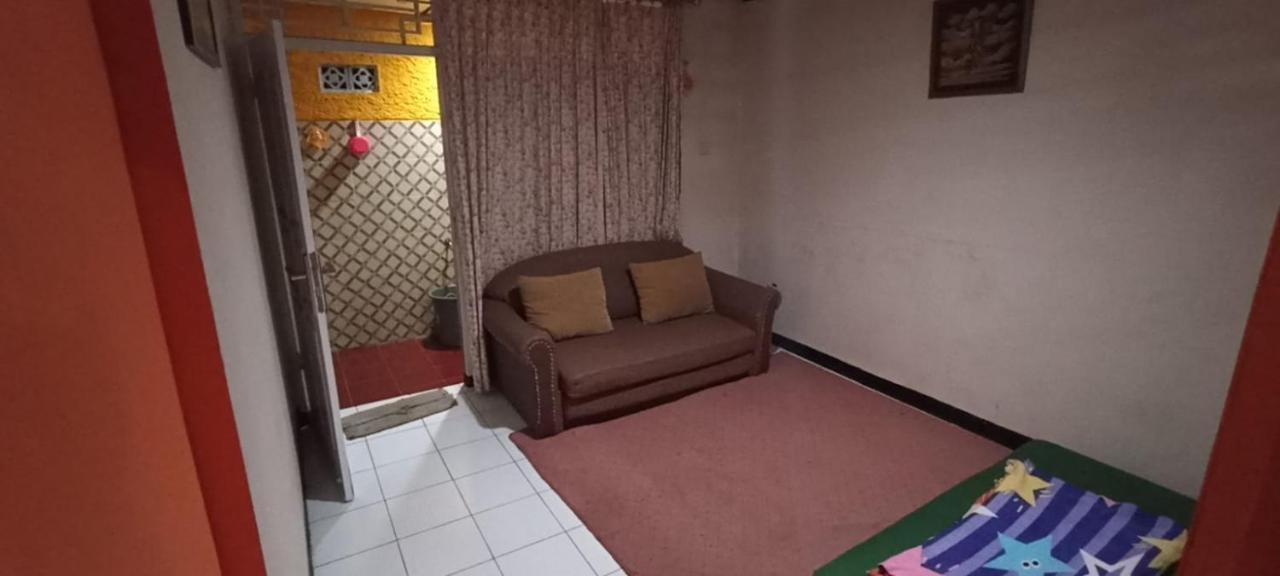 Villa Puspa 259 By Surganya Villa Puncak Buitenkant foto